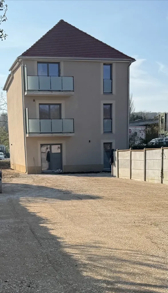 Extérieur - Appartement Neuf en Centre Ville d'Étampes