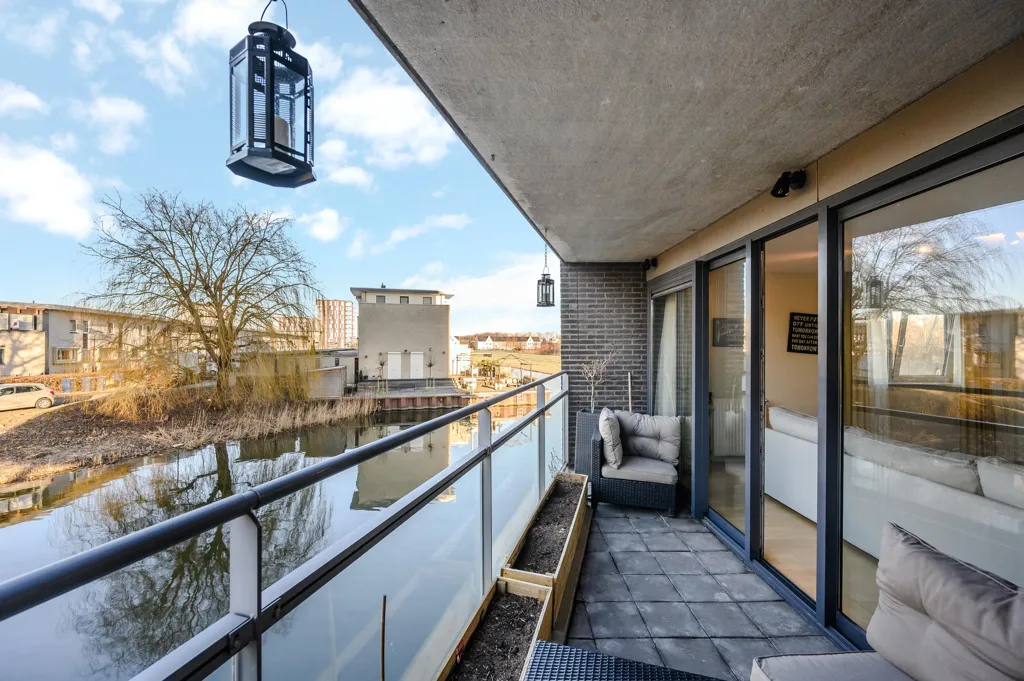 Balcon - Furnished Apartment with Balcony in Almere Buiten