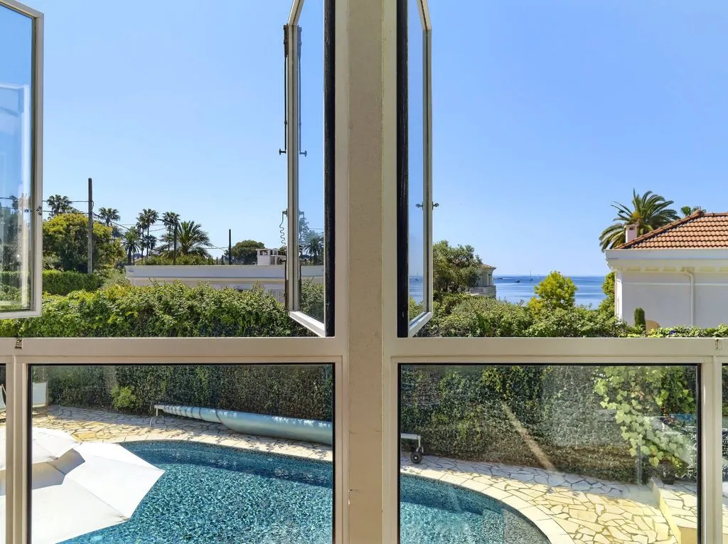 Bassein - Luxury Villa with Sea View in Cap d'Antibes