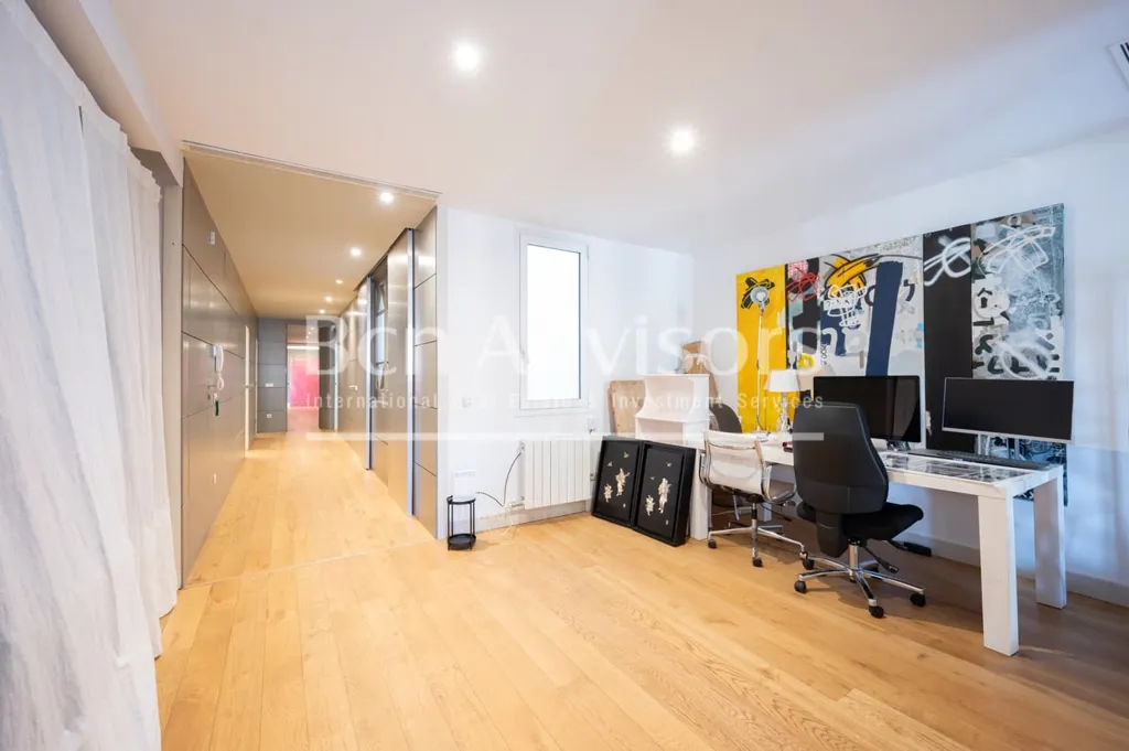 Kabinet - Renovated Apartment with Balcony in Dreta de l'Eixample
