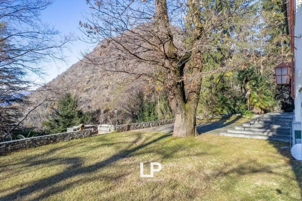 Jardin - Luxury Villa with Lake Views in Cittiglio