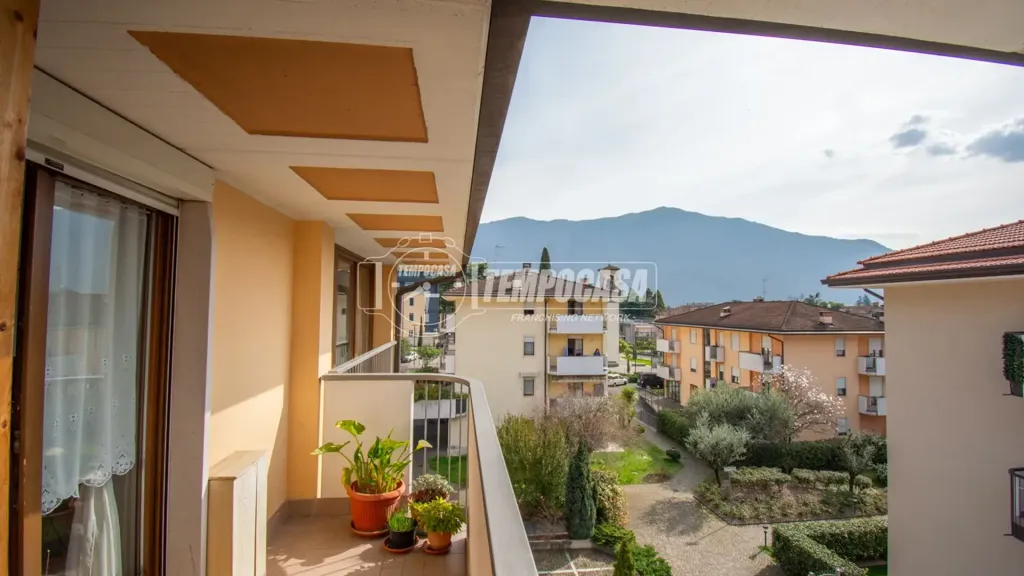 Rõdu - Spacious Apartment with Terraces in Arco
