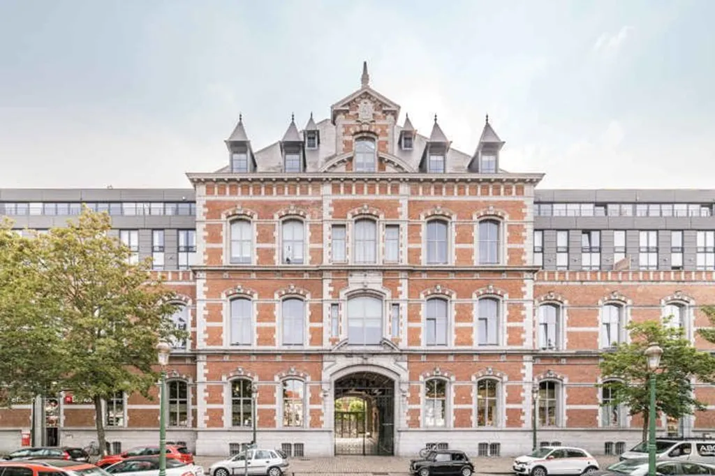 3-bedroom apartment in Schaerbeek