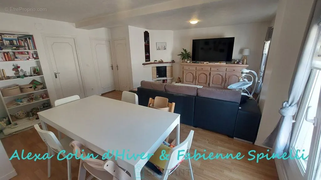 Salle à manger - Appartement Atypique au Cœur de Soissons