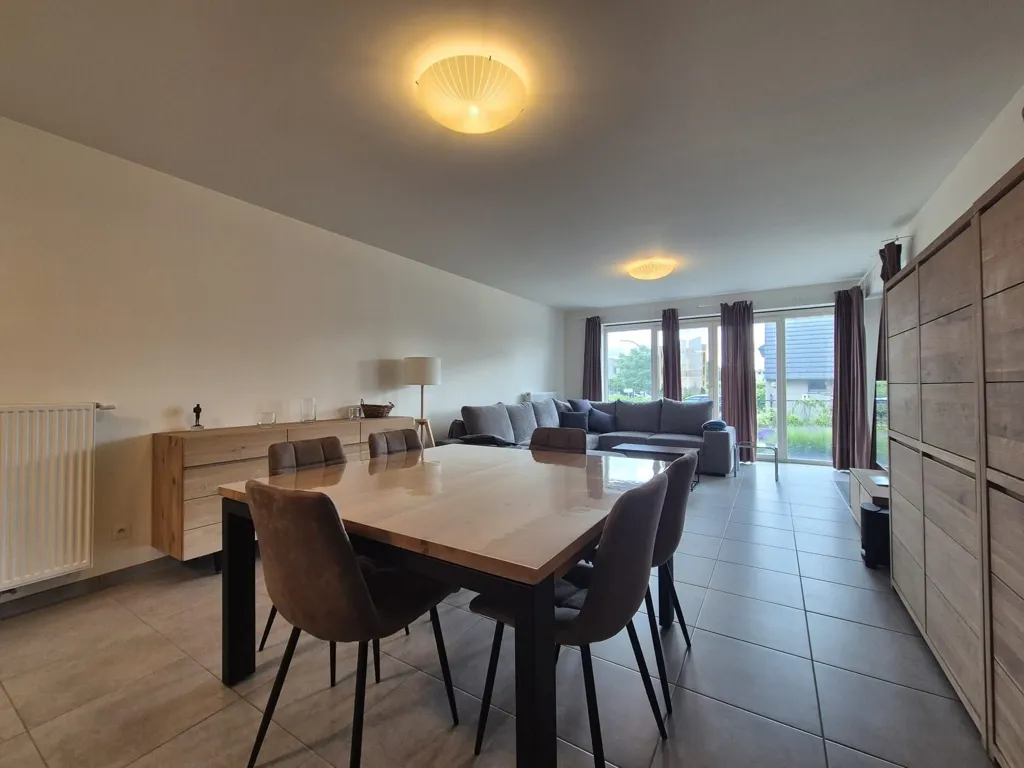 Söögituba - Modern Ground Floor Flat with Terrace in Brussels
