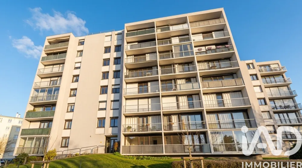 Välivaade - 1-Bed Flat with Lift in Haute-Vienne
