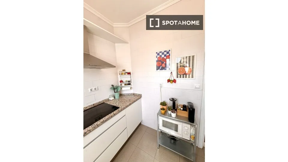 Köök - Shared Room with Terrace in Triana, Seville