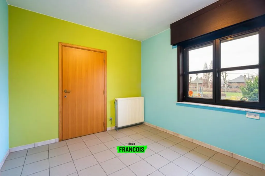 other_room
