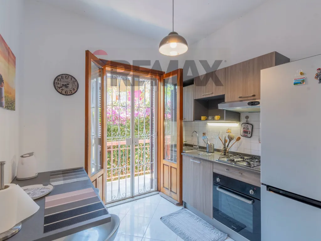 Cuisine - Terraced Villa with Sea View in Mondello