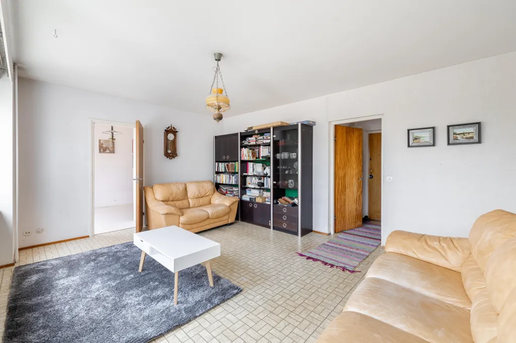 Séjour - Apartment with Balcony in Kaivoksela, Vantaa