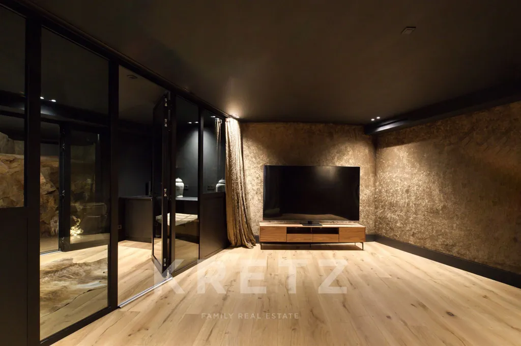 Pièces - Villa Rénovée avec Vue Mer à Cannes