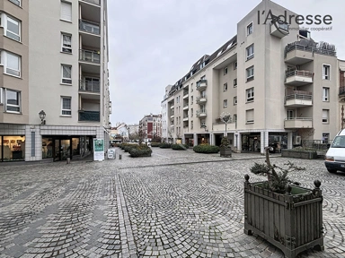 Rõdu - Studio with Parking in Suresnes Centre