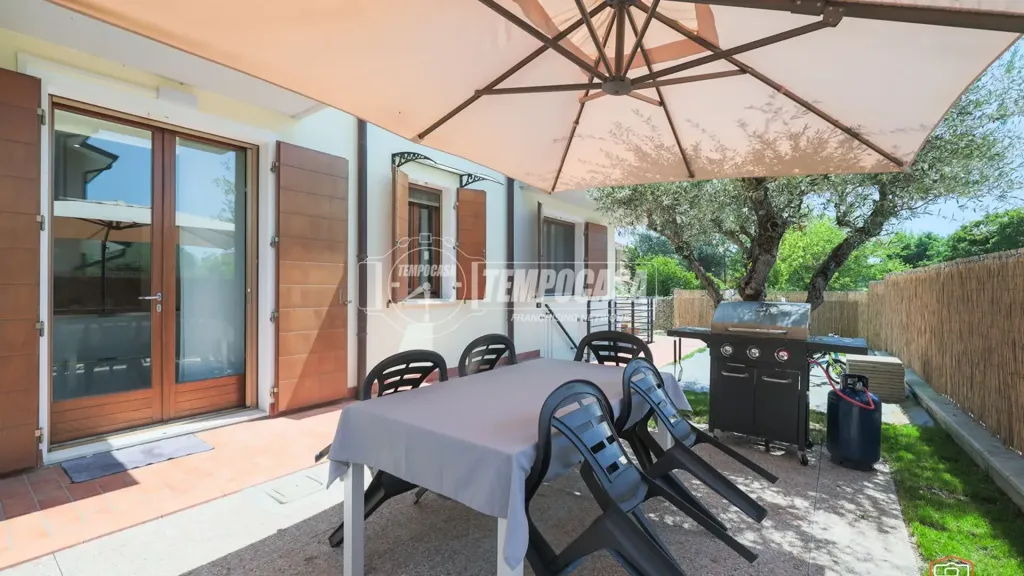 Terrass - Ground Floor Apartment with Private Garden in Forlì