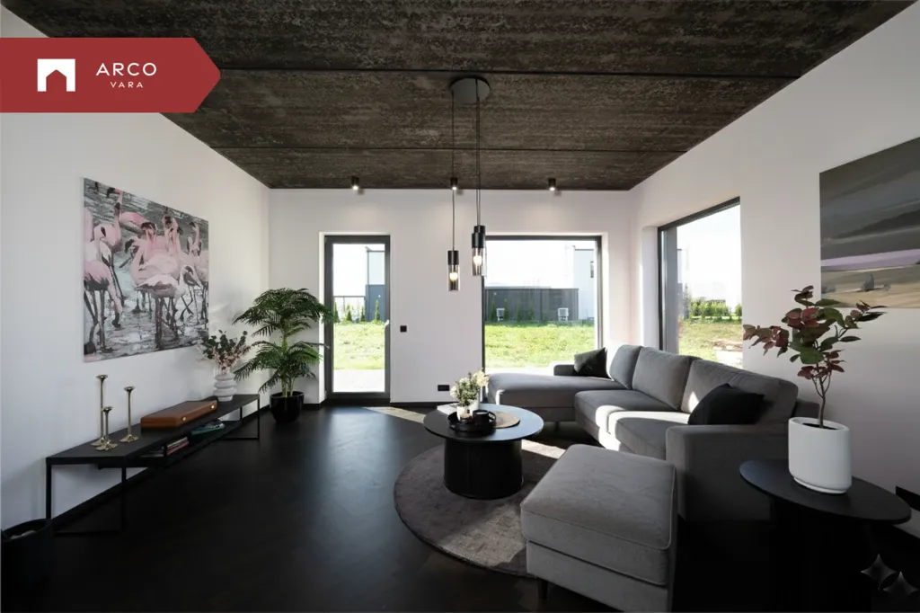 Living Room - Luxury Apartment with Balcony in Viimsi