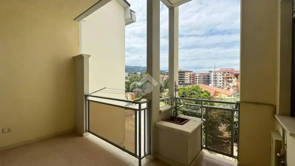 Balcon - Apartment with Three Terraces in Corigliano-Rossano