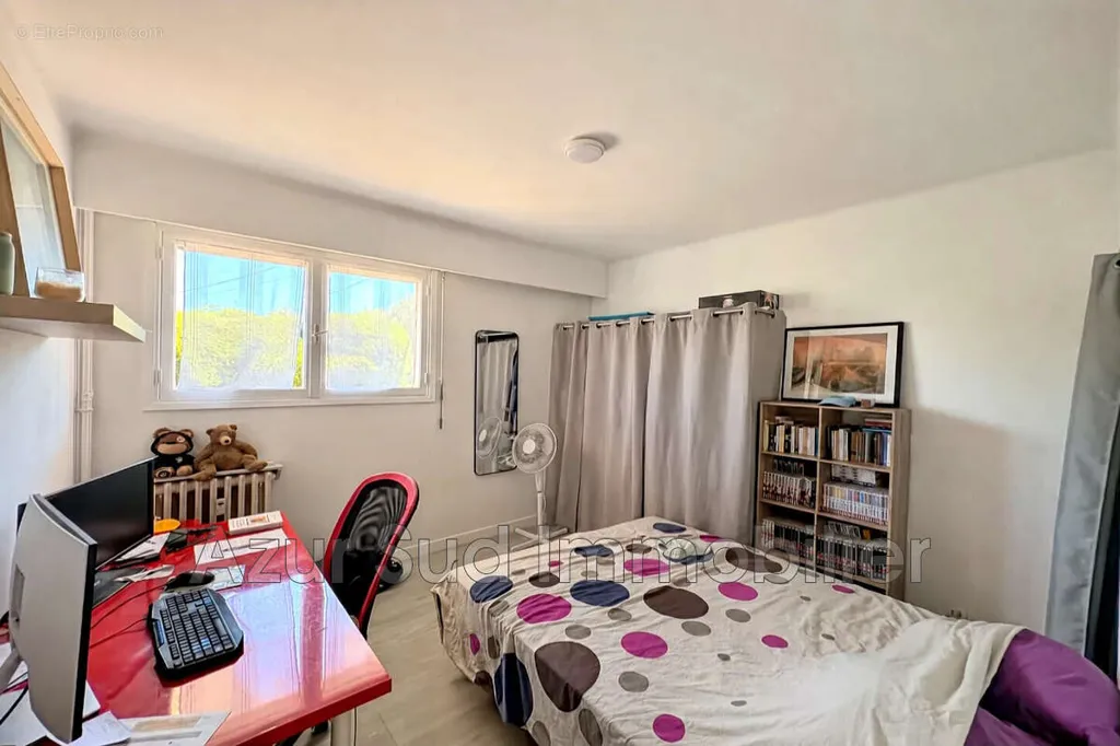Camere da letto - Bright 2-Bed Apartment with Parking in Antibes