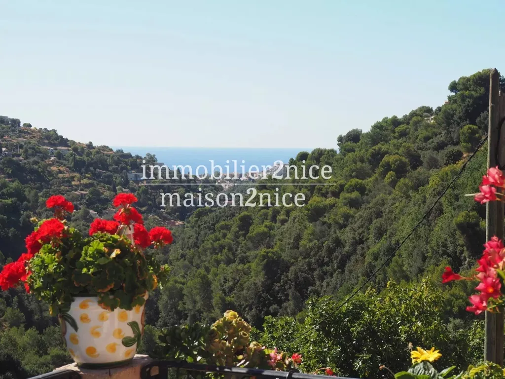 Terrass - Villa with Water View in St Pierre de Feric