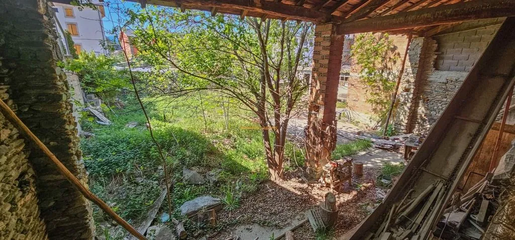 Jardin - Barn with Garden in Llívia, Pyrenees