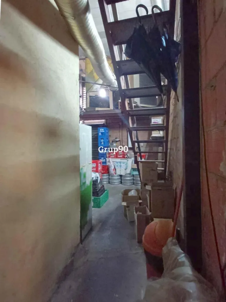Utility Room - Restaurant for Rent with Terrace in Lleida