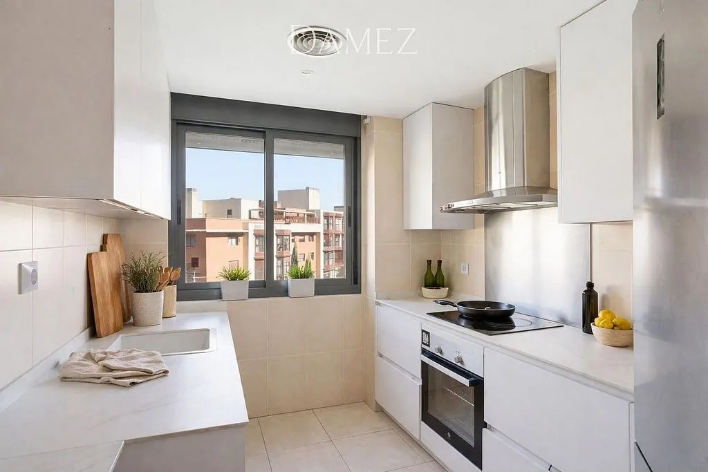 Köök - Apartment with Pool in San Blas, Madrid