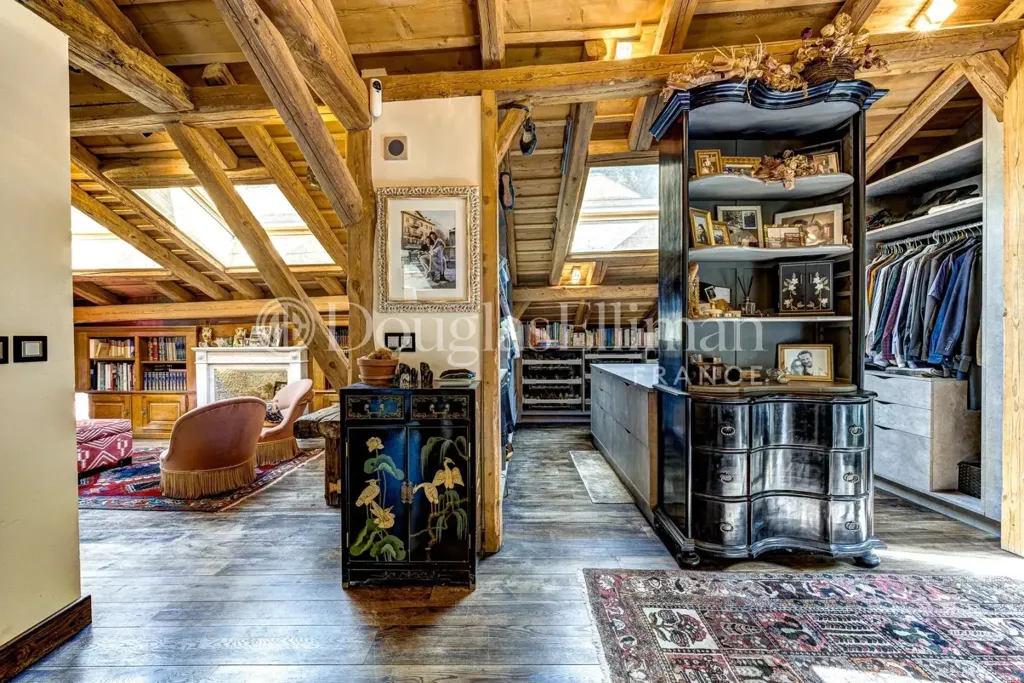 Pièces - Ferme Historique avec Piscine à Les Houches