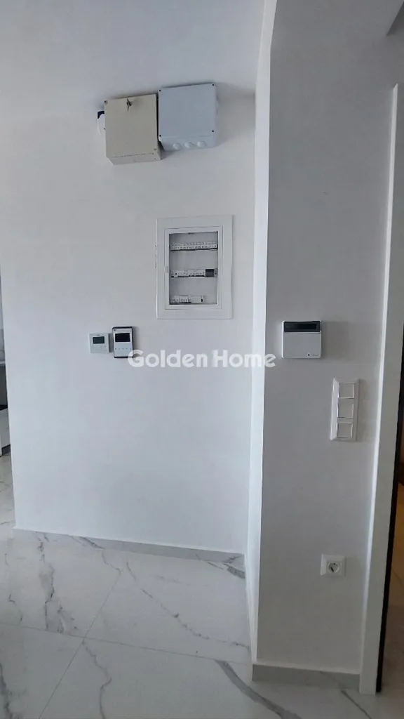 Soggiorno - Modern Penthouse with Rooftop in Gazi