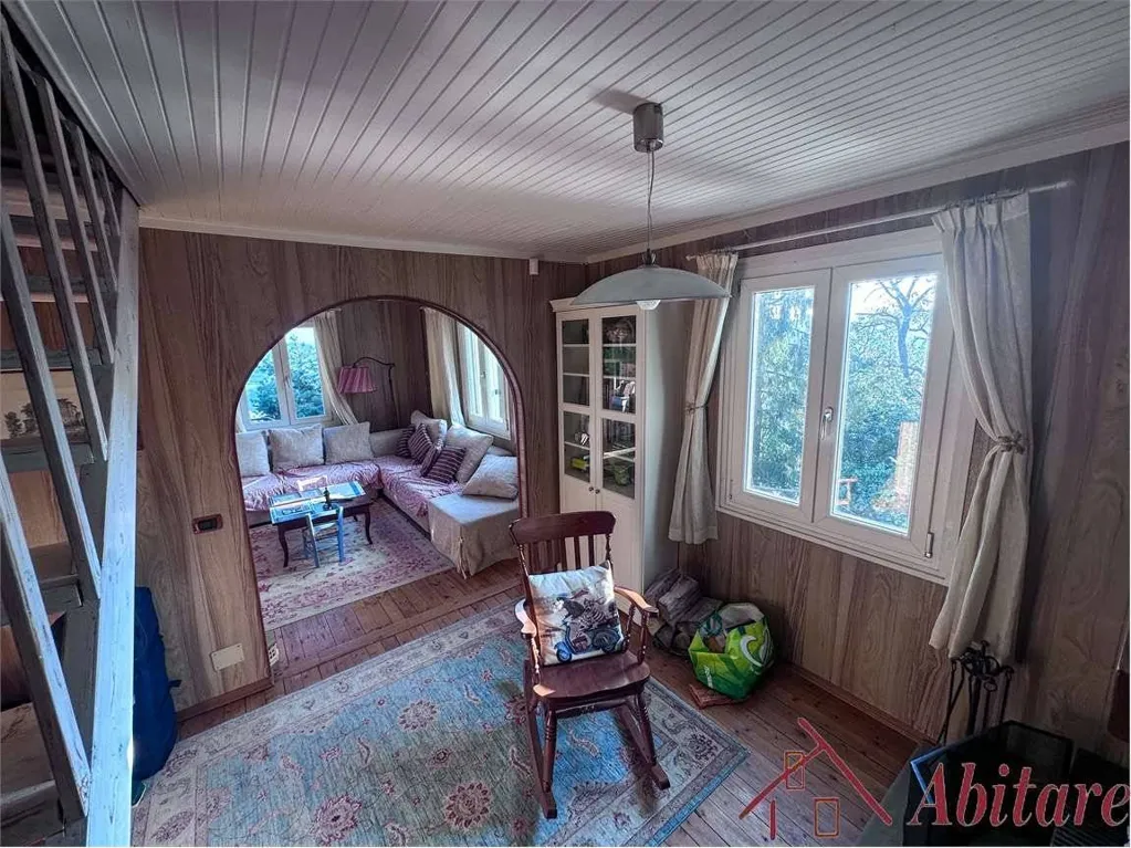 Séjour - Villa with Garden and Open Views in Borgomale