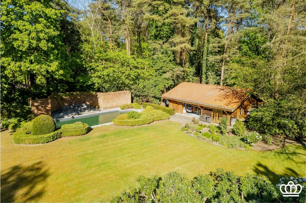 Õhuvaade - Knokke-Style Villa with Heated Pool in Heide