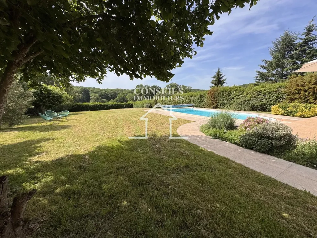 Piscine - Fermette avec Piscine et Jardin à Précy-sur-Vrin