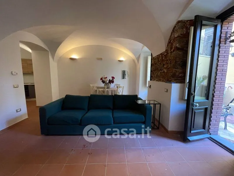 Elutuba - Fully Furnished Flat in Central Catania
