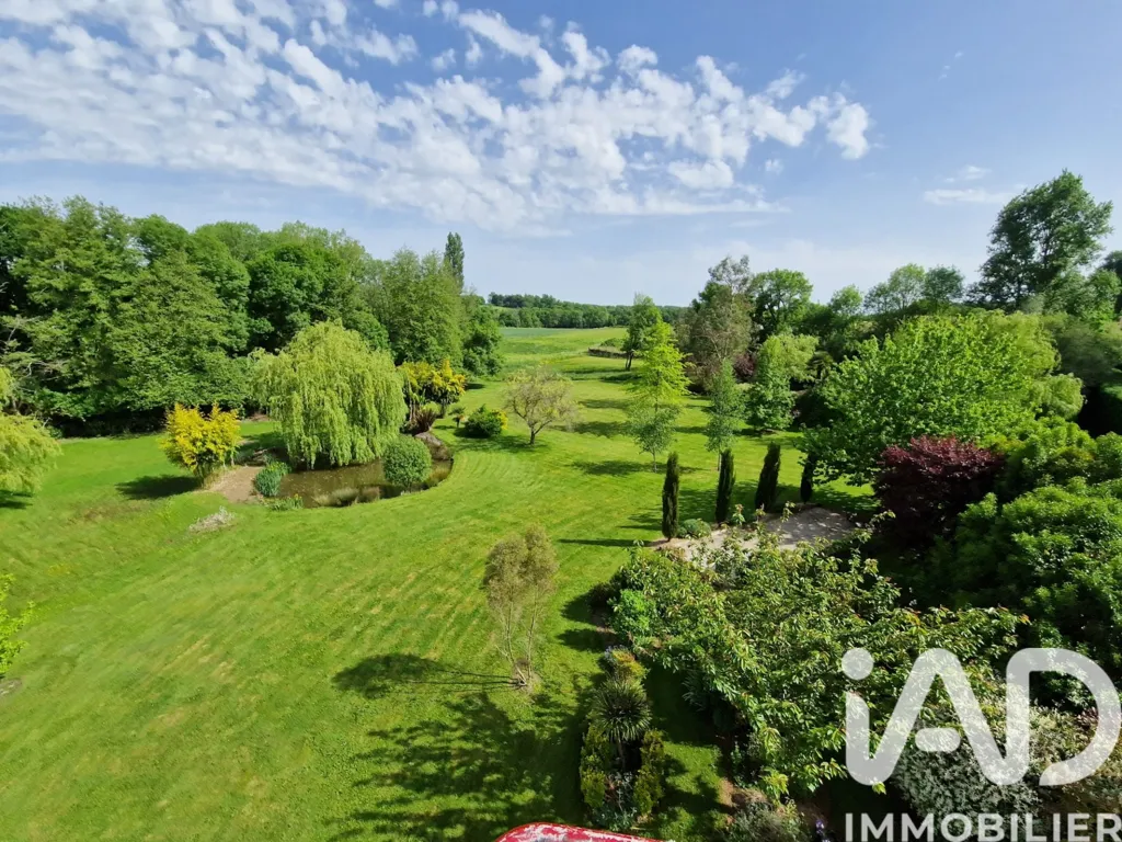 Jardin - Villa de Prestige avec Piscine à Neuvicq