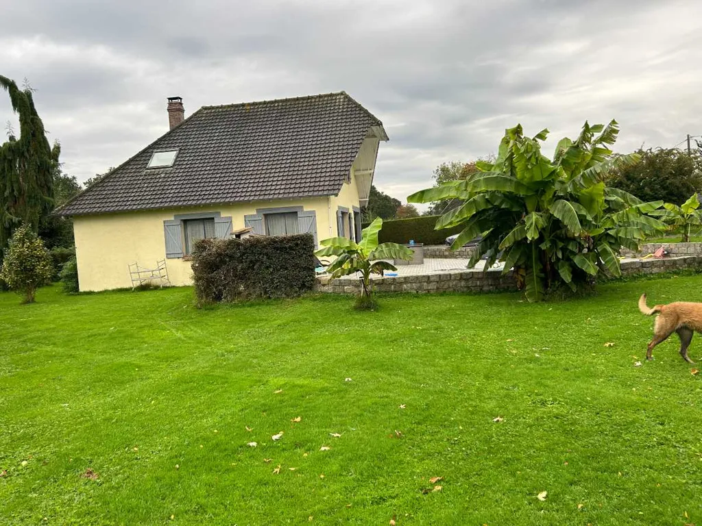 Jardin - Villa avec Piscine Chauffée près de Bourgtheroulde