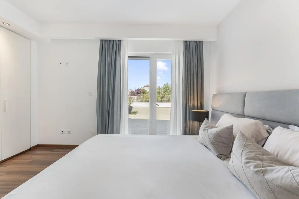 Magamistoad - Luxury Flat with City Views in Parede