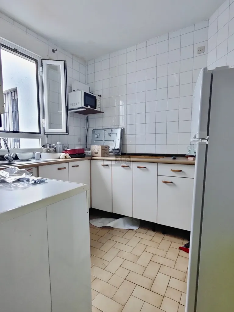 Cuisine - Bright Apartment with Balconies in Madrid