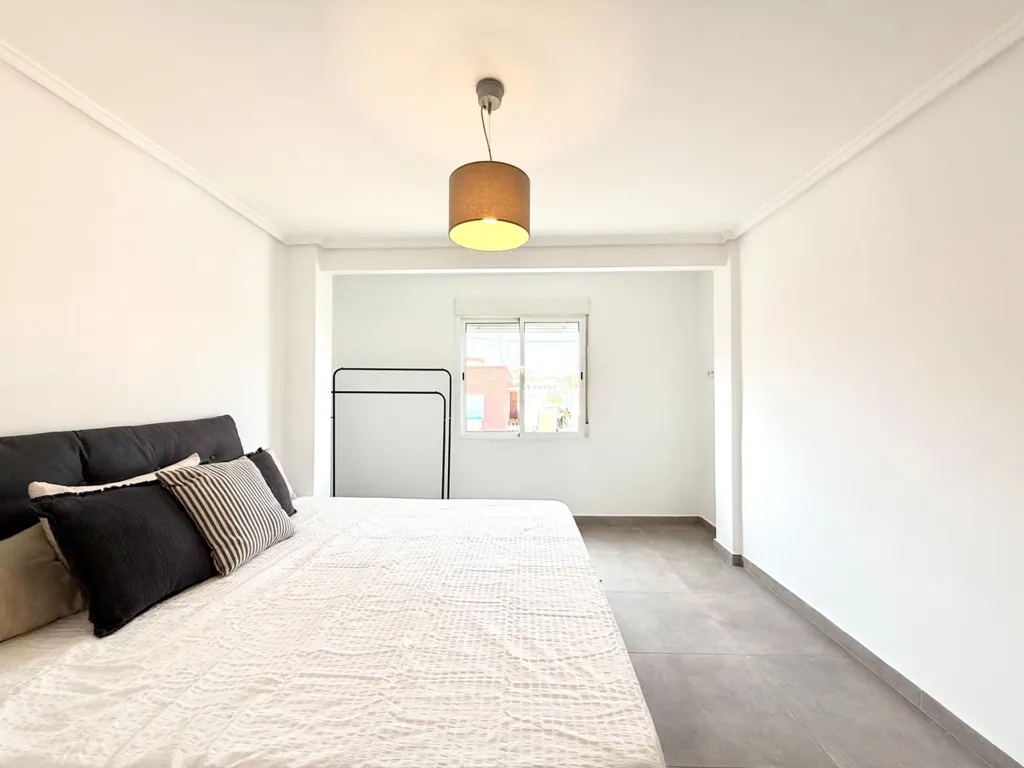 Bedrooms - Reformed Flat with Balcony in Burjassot
