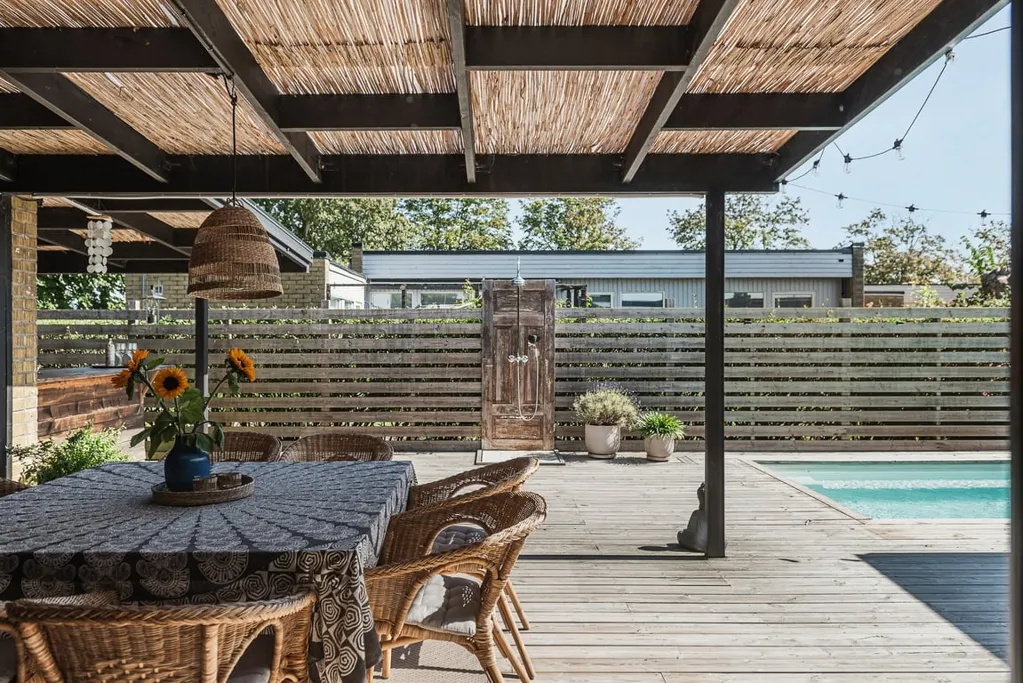 Terrazza - 1-Storey Villa with Pool in Löddesnäs