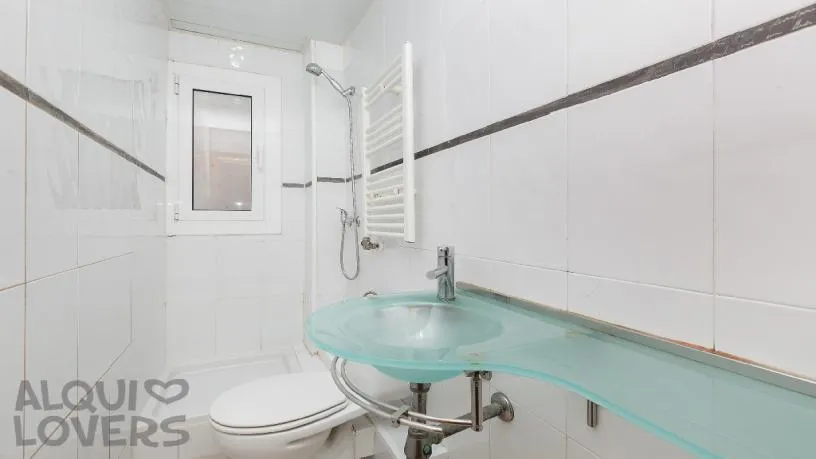 Salles de bain - Apartment with Garden in Sabadell, Barcelona