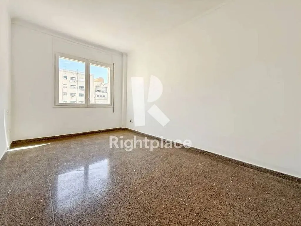 Pièces - Apartment with Balcony and Terrace in La Nova Esquerra de l'Eixample