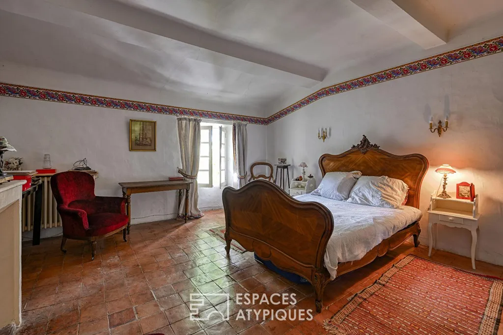 Magamistoad - 17th-Century Bastide with Workshop in Luberon