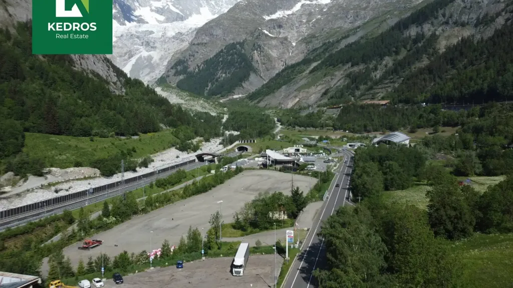 Vue aérienne - Apartment with Mountain View in Courmayeur