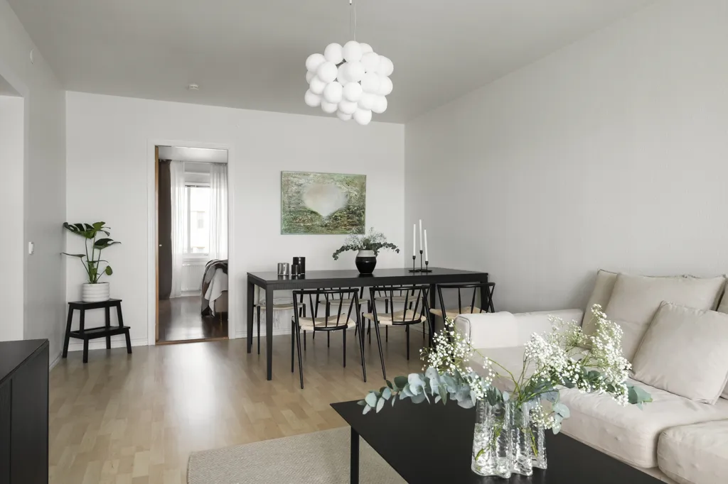 Séjour - Modernised Apartment with Balcony in Central Kungälv