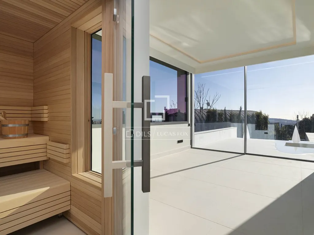 Terrass - New Build Villa with Panoramic Views in Pedralbes