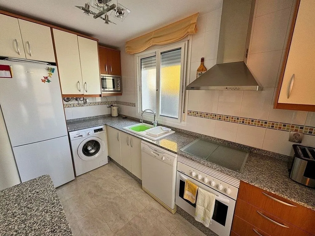 Kitchen - Semi-detached House with Pool in Las Salinas
