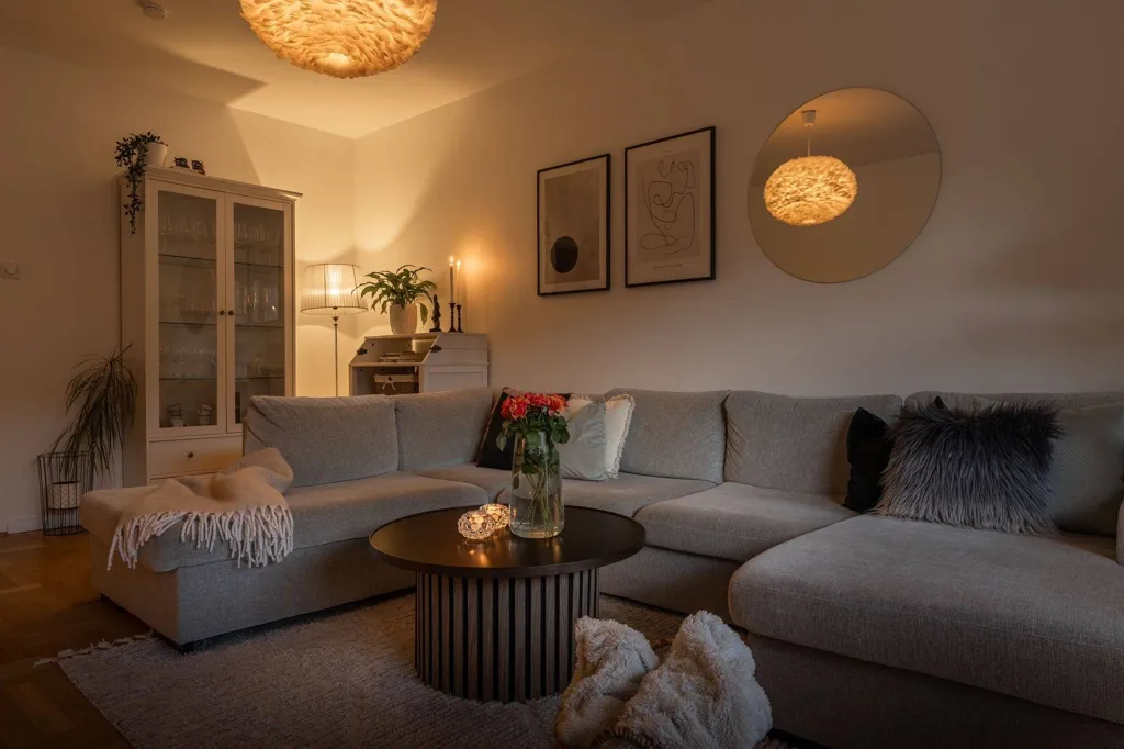 Soggiorno - Modern Flat with West-Facing Balcony in Örebro