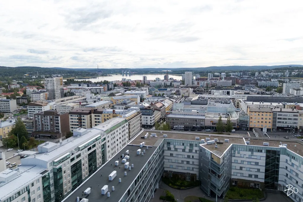 Aerial - Modern Apartment with Balcony in Jyväskylä Centre