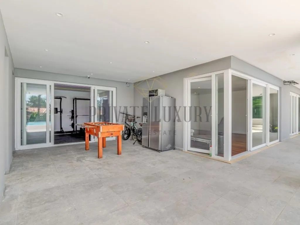 Terrace - Luxury Villa with Pool in Herdade da Aroeira