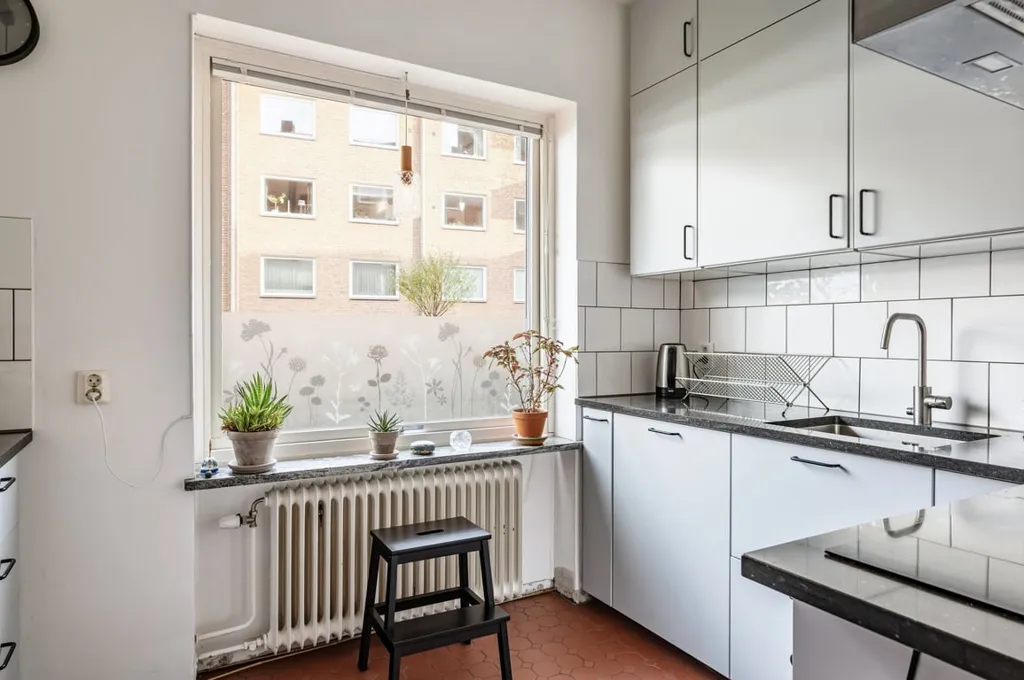 Köök - Charming Apartment with Balcony in Helsingborg