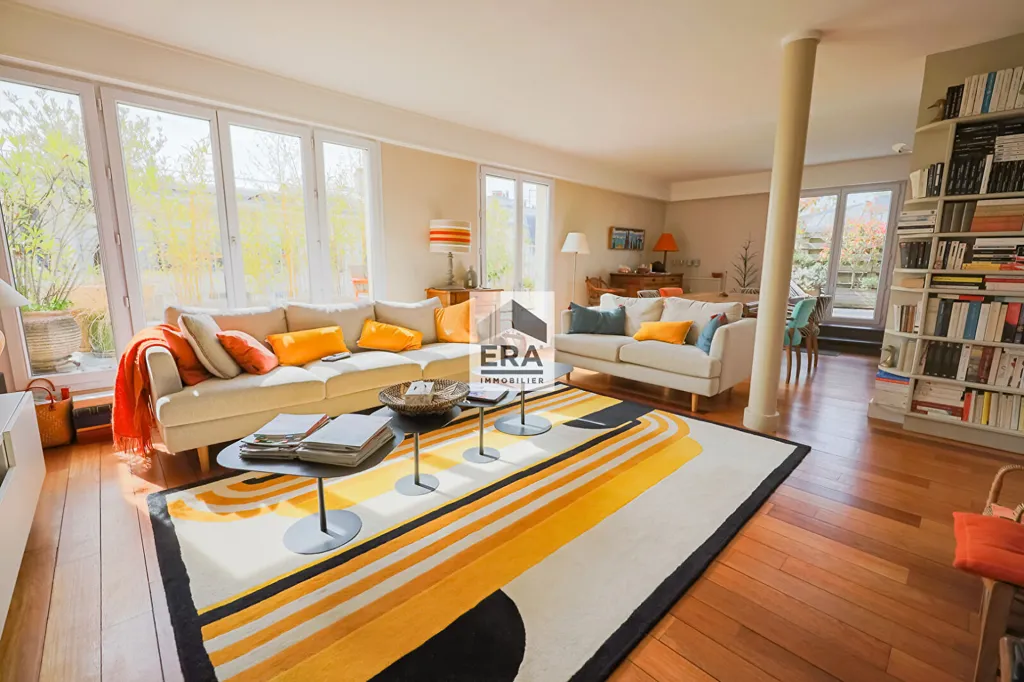 Elutuba - Duplex with Large Terrace in Paris