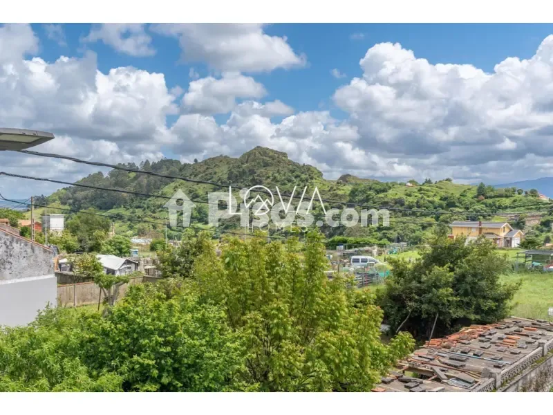 Terrace - Large House with Garden in Adarzo, Santander