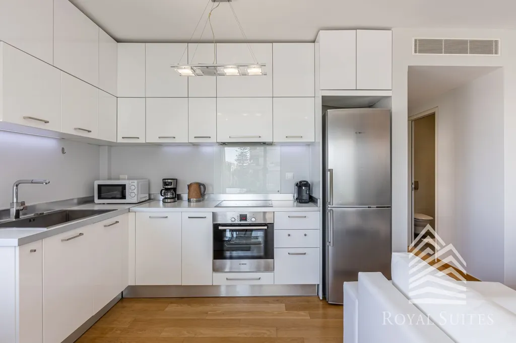 Cucina - Luxurious Apartment with Garden in Glyfada